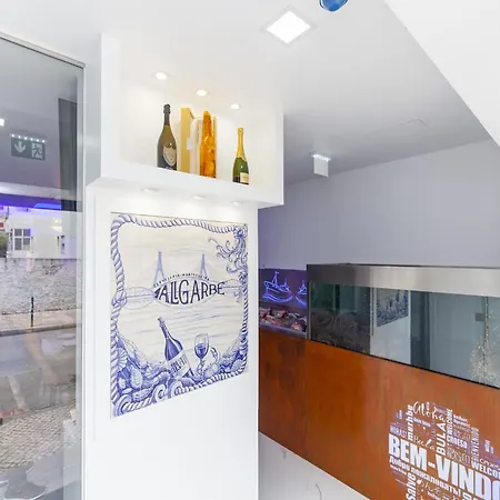Holiday Home In Vilamoura Near Falesia Beach 度假居 *
